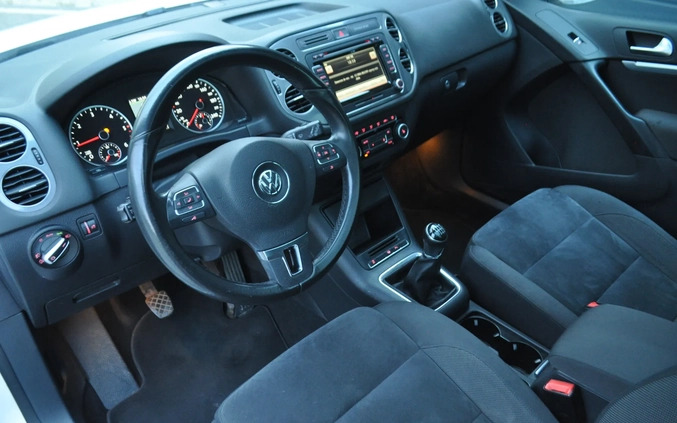Volkswagen Tiguan cena 56999 przebieg: 176000, rok produkcji 2012 z Legnica małe 781